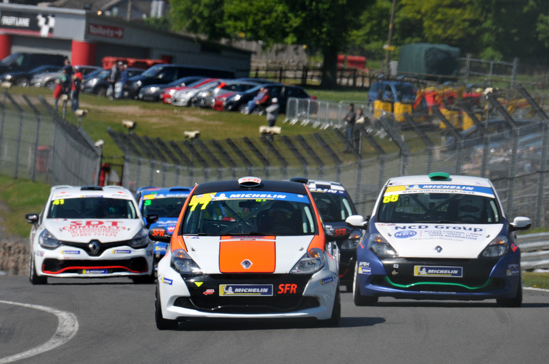 FREEMAN CHARGES THROUGH TO WIN BRANDS HATCH OPENER
